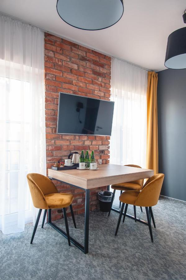 ApartHotel Gostyń Zewnętrze zdjęcie