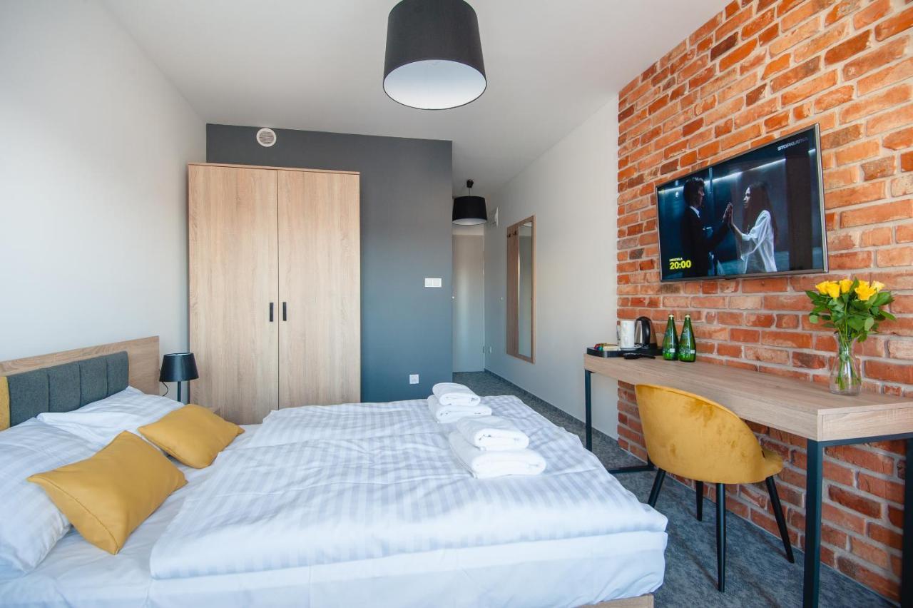 ApartHotel Gostyń Zewnętrze zdjęcie